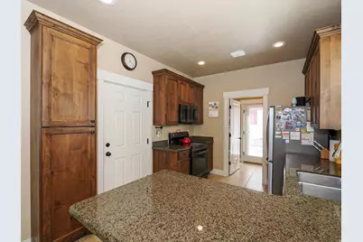 10326 S Millerton Dr W, South Jordan, UT 84009 - Photo 9