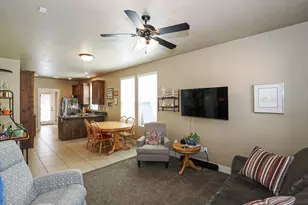 10326 S Millerton Dr W, South Jordan, UT 84009 - Photo 7