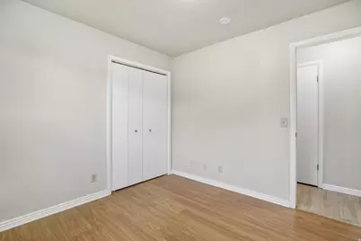 5062 S Morning Dew Dr, Murray, UT 84123 - Photo 15