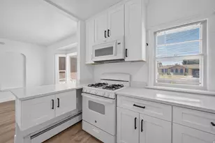 220 E Greenwood Ave, Midvale, UT 84047 - Photo 9