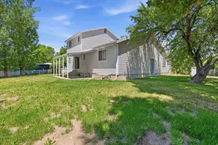 239 N 300 W, Smithfield, UT 84335 - Photo 23