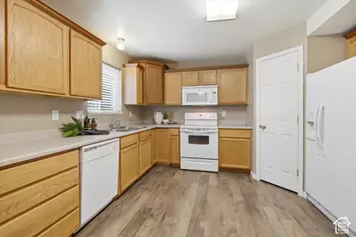 239 N 300 W, Smithfield, UT 84335 - Photo 7