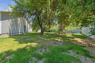 239 N 300 W, Smithfield, UT 84335 - Photo 25