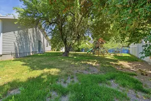 239 N 300 W, Smithfield, UT 84335 - Photo 25