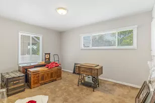 4071 S 2700 E, Holladay, UT 84124 - Photo 13