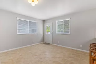 4071 S 2700 E, Holladay, UT 84124 - Photo 29