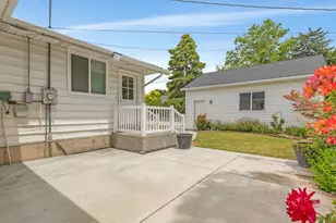 4071 S 2700 E, Holladay, UT 84124 - Photo 31