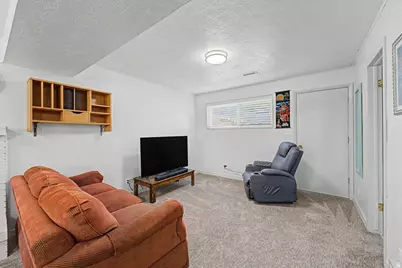 733 E 60 N, Orem, UT 84097 - Photo 15