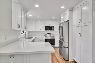 1652 Lakewood Dr, Orem, UT 84058 - Photo 9