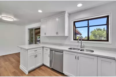 1652 Lakewood Dr, Orem, UT 84058 - Photo 11