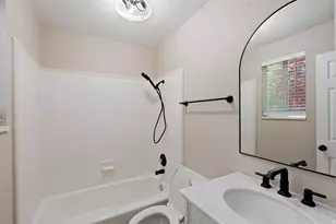 1762 S 350 E, Kaysville, UT 84037 - Photo 7