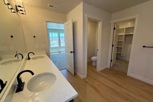 6814 W 11800 S, South Jordan, UT 84009 - Photo 13
