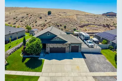 636 S Summit Trl, Santaquin, UT 84655 - Photo 1