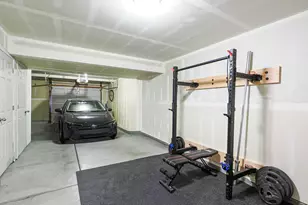 8292 S Bellingham Dr, Sandy, UT 84070 - Photo 5