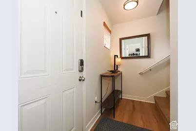 8292 S Bellingham Dr, Sandy, UT 84070 - Photo 7