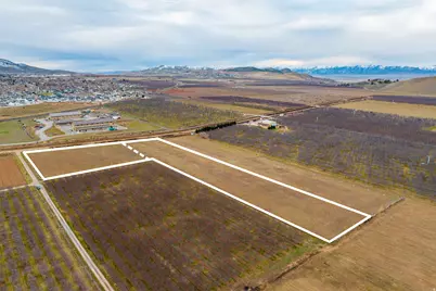600 N Center St, Santaquin, UT 84655 - Photo 23