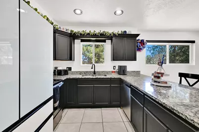120 W 5200 S, Washington Terrace, UT 84405 - Photo 13