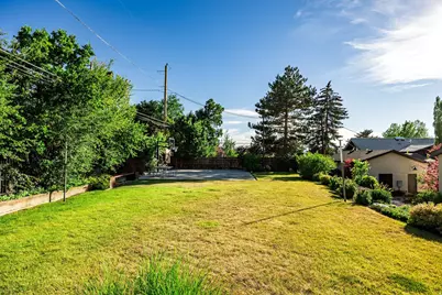 3756 E Lois Ln, Millcreek, UT 84124 - Photo 33