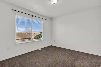 5086 W Wind Rock Ln S, Herriman, UT 84096 - Photo 11