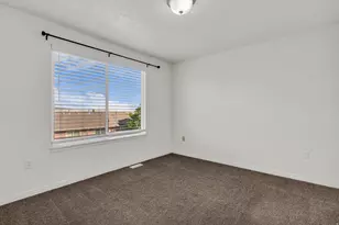 5086 W Wind Rock Ln S, Herriman, UT 84096 - Photo 11