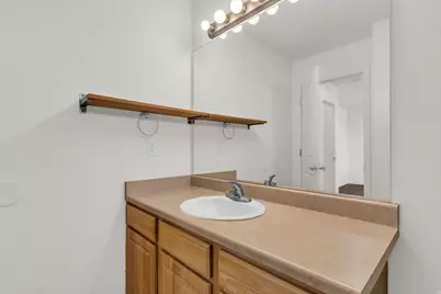 5086 W Wind Rock Ln S, Herriman, UT 84096 - Photo 17