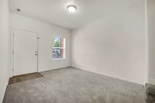 5086 W Wind Rock Ln S, Herriman, UT 84096 - Photo 3