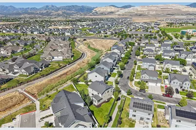 5481 W Turret Arch Ln, Herriman, UT 84096 - Photo 43