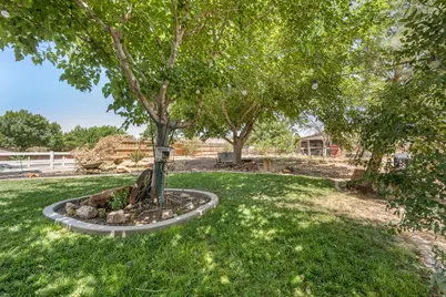 2757 S Little Valley Rd, Saint George, UT 84790 - Photo 15