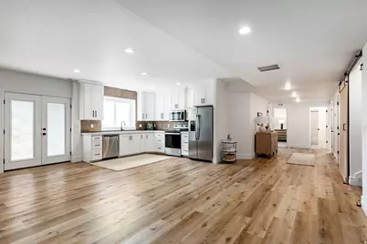 2598 S Hawk Dr, Spanish Fork, UT 84660 - Photo 29