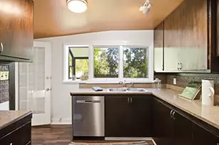 1222 E 900 S, Salt Lake City, UT 84105 - Photo 17