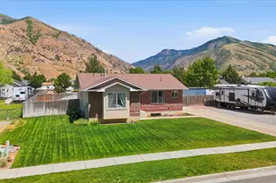 51 S 1300 E, Hyrum, UT 84319 - Photo 45