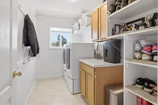51 S 1300 E, Hyrum, UT 84319 - Photo 17
