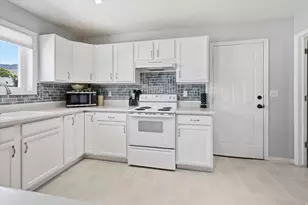 51 S 1300 E, Hyrum, UT 84319 - Photo 15