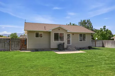 51 S 1300 E, Hyrum, UT 84319 - Photo 37