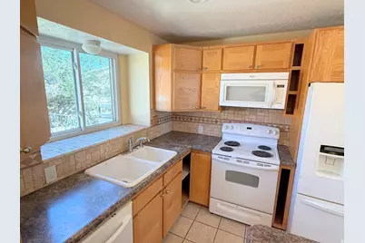 5462 S 5425 W, Kearns, UT 84118 - Photo 5