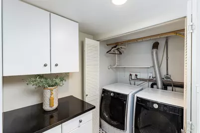 1372 E Perry Ave, Salt Lake City, UT 84103 - Photo 37
