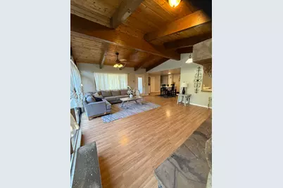 1075 E 300 N, Springville, UT 84663 - Photo 9