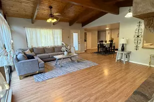 1075 E 300 N, Springville, UT 84663 - Photo 9