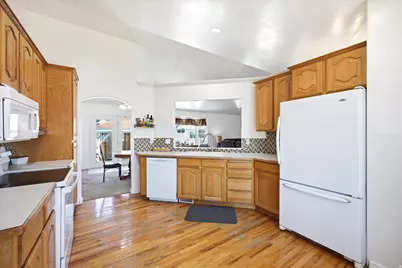 55 E 600 S, Kaysville, UT 84037 - Photo 9