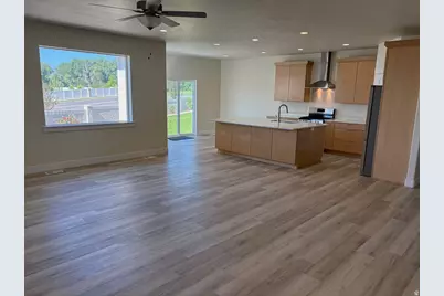 948 W Wilcock Cv S, Payson, UT 84651 - Photo 3
