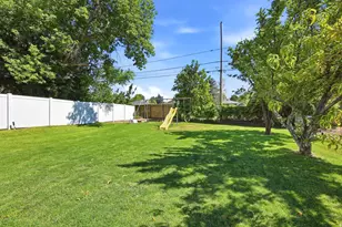 1200 E Charlton Ave S, Salt Lake City, UT 84106 - Photo 21