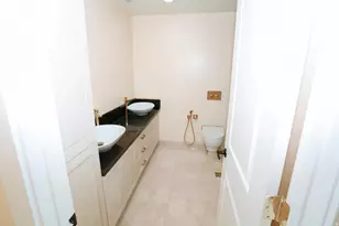 8068 S Twelve Dr, Sandy, UT 84094 - Photo 11
