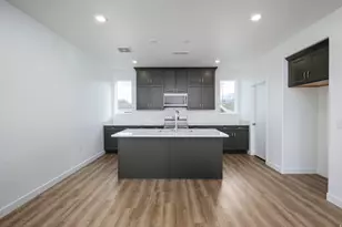 923 W Coalburn Way, Murray, UT 84123 - Photo 13