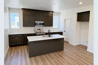 923 W Coalburn Way #104/62, Murray, UT 84123 - Photo 3