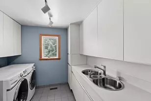 2185 E Applewood Ave S, Holladay, UT 84121 - Photo 25