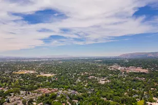 2185 E Applewood Ave S, Holladay, UT 84121 - Photo 33