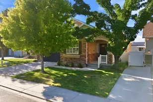 4042 W Scarsborough Ln, West Jordan, UT 84084 - Photo 37