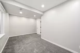 4042 W Scarsborough Ln, West Jordan, UT 84084 - Photo 29