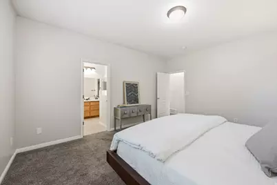 4042 W Scarsborough Ln, West Jordan, UT 84084 - Photo 17