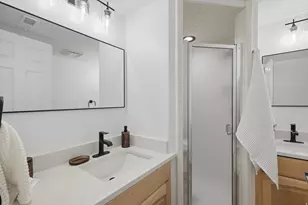 5544 S Springtree Ln E, Salt Lake City, UT 84107 - Photo 15